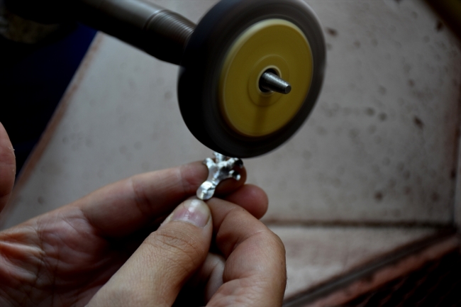 Osmanlı padişahlarının eşyalarındaki motifler aksesuarlara uyarlandı